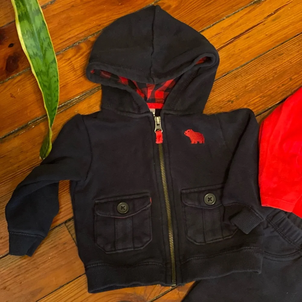 Carters Gingham Red & Black Outfit Size 18 Months